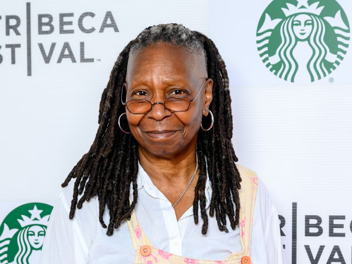 daughter whoopi goldberg net worth recognition at Golden Globe stage