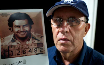 Pablo Escobar brothers and sisters Roberto Escobar controversy