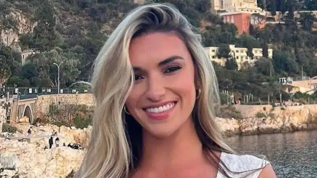 Kayla Simmons Age Facts