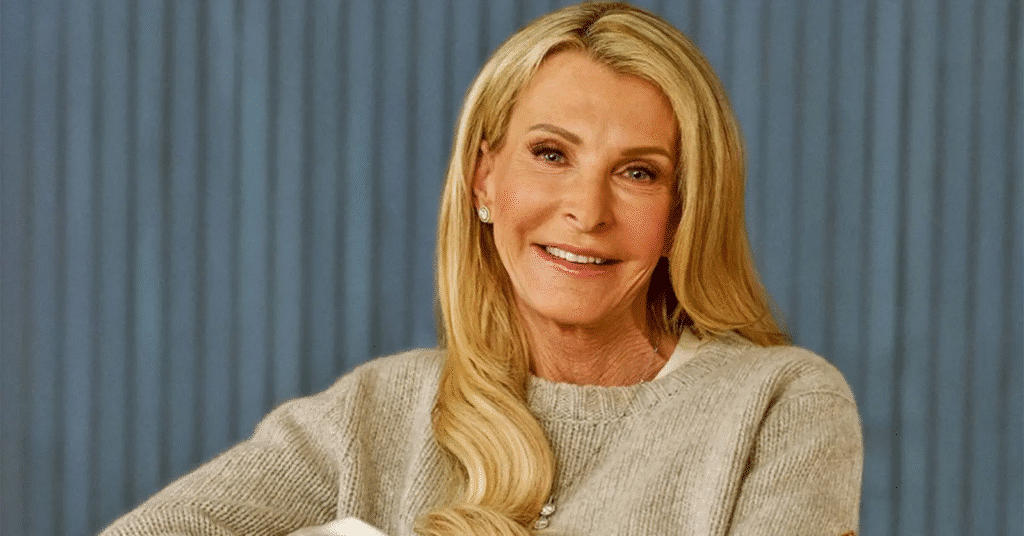 Joan Vassos net worth portrait