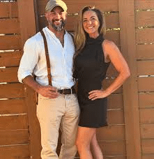 amber hargrove husband – symbolic image of a supportive partner in survivalist lifestyle