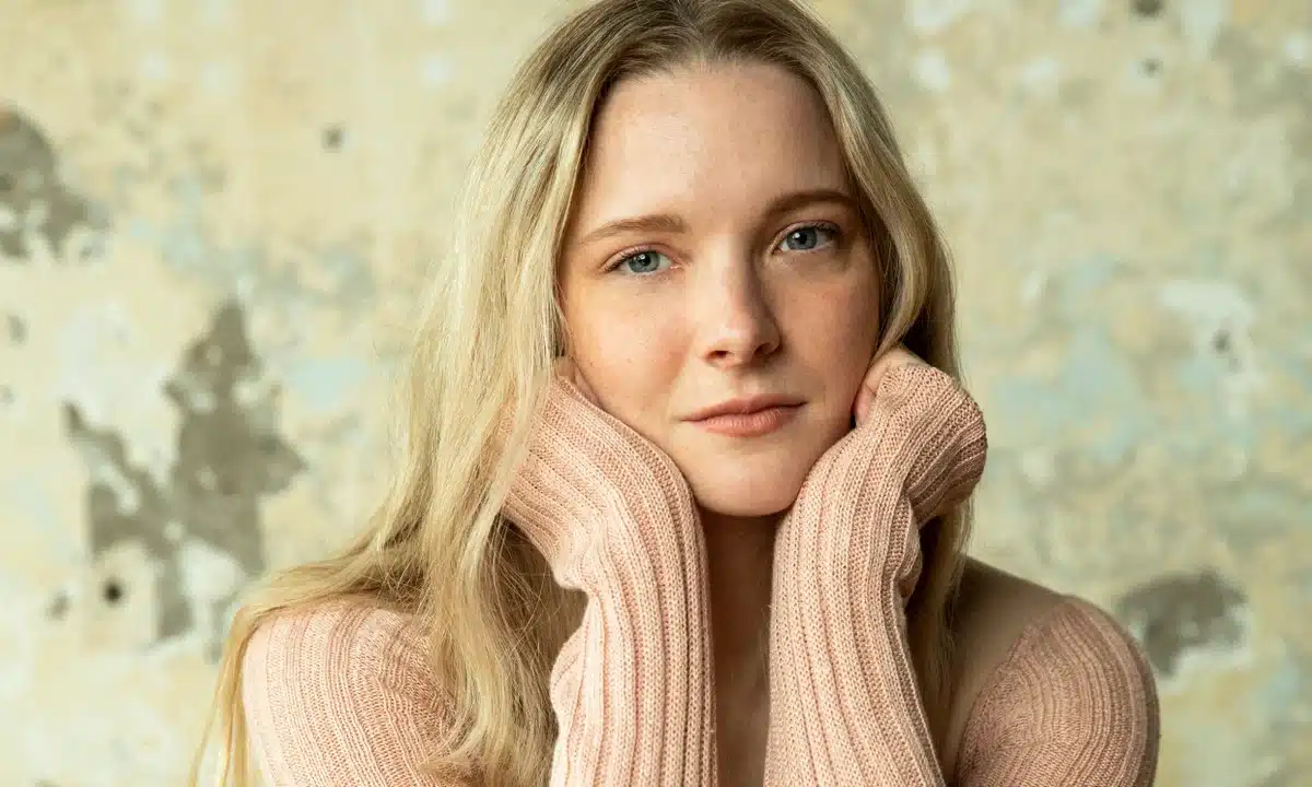 Morfydd Clark Boyfriend: 7 Stunning Truths