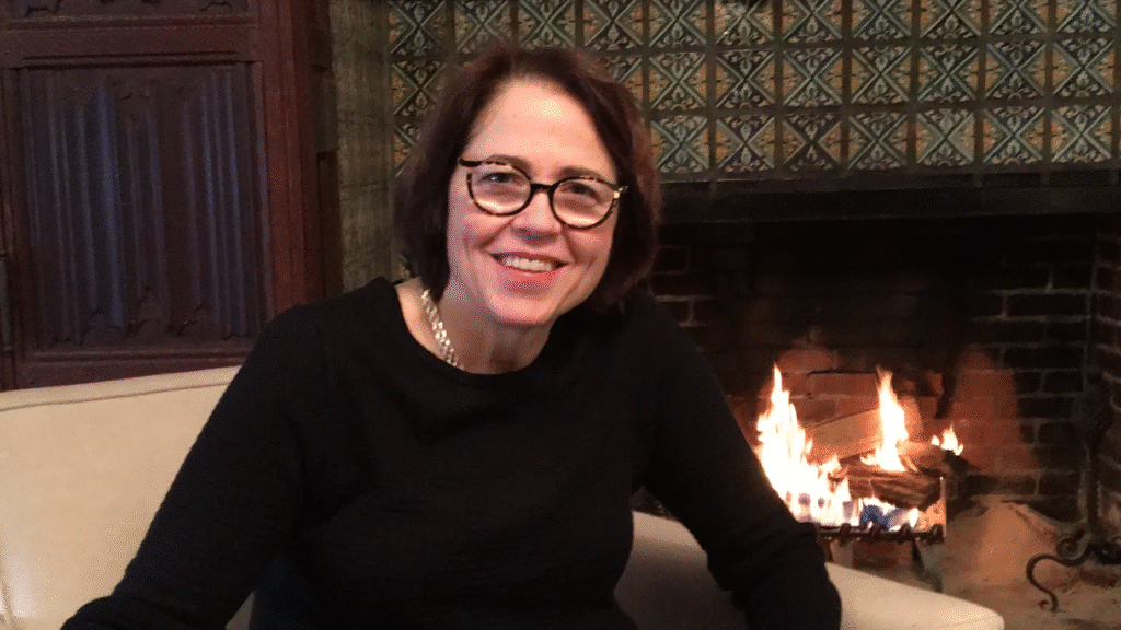 (title)% Janet Broderick