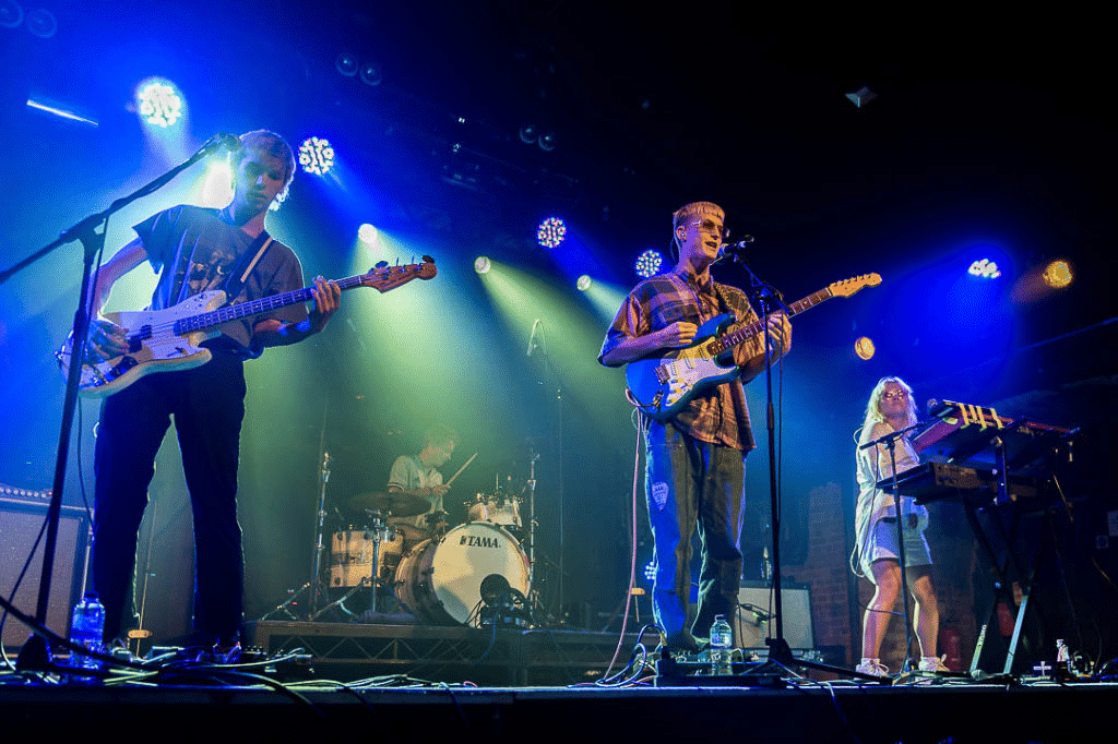 Gus Dapperton girlfriend – the singer during a live performance