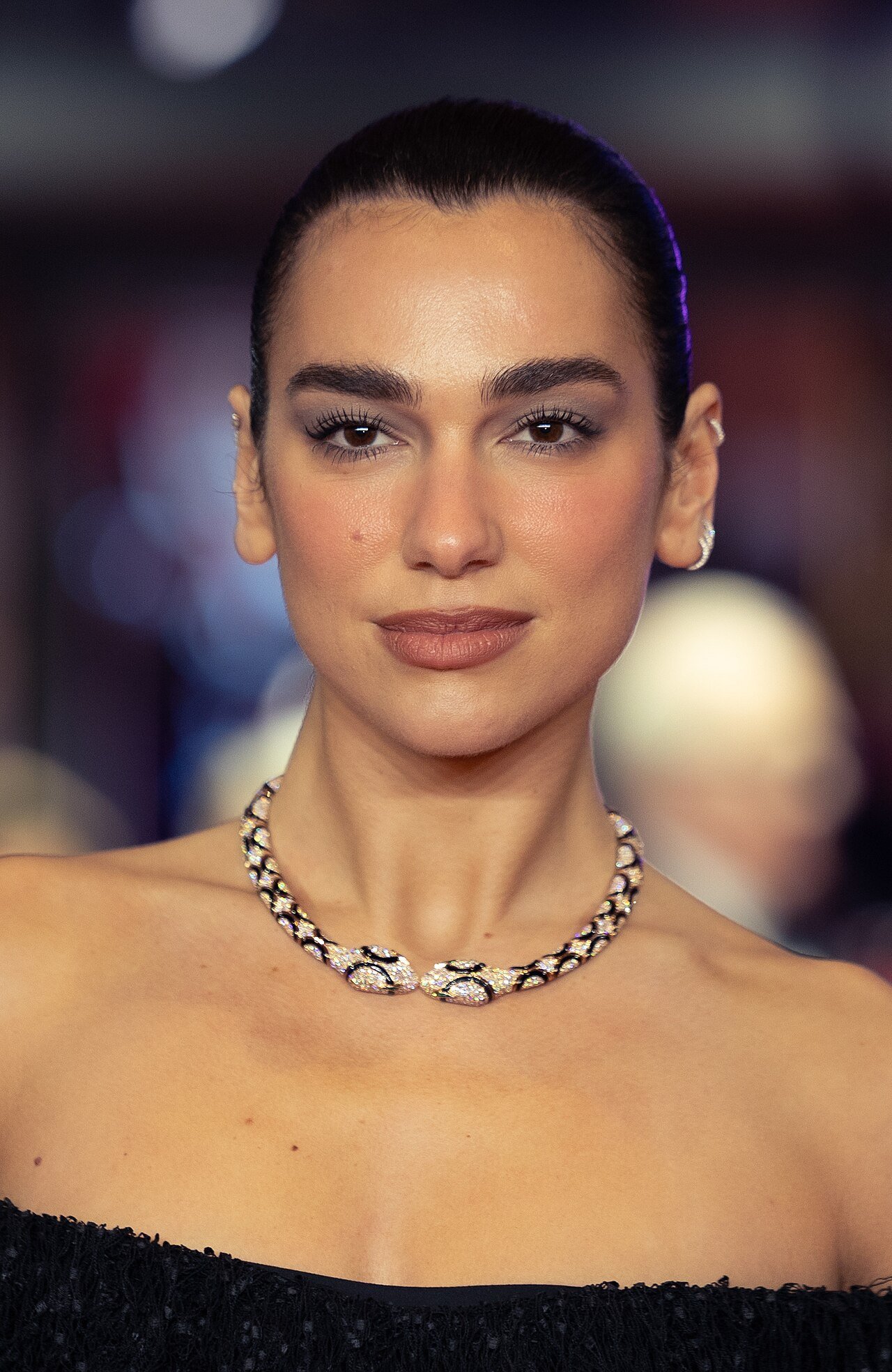 Dua Lipa Biography, Age, and Net Worth 2026