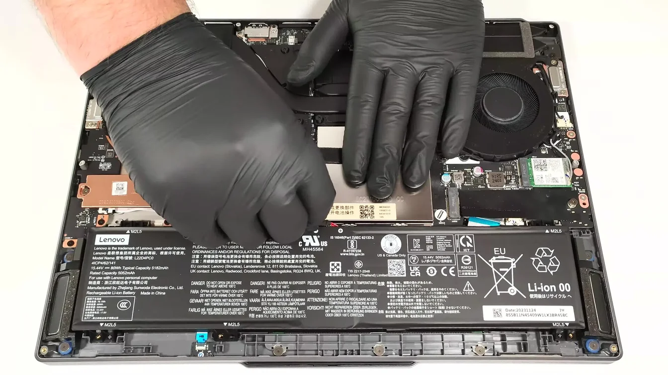 YouTube Tag Generator: How to Optimize Your Video Tags for Maximum Views - YouTube video creation laptop